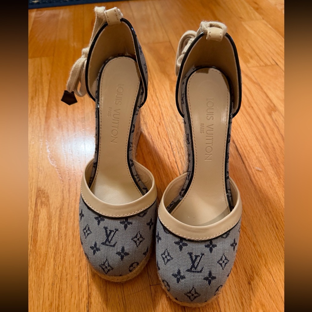 Denim Louis Vuitton Wedges